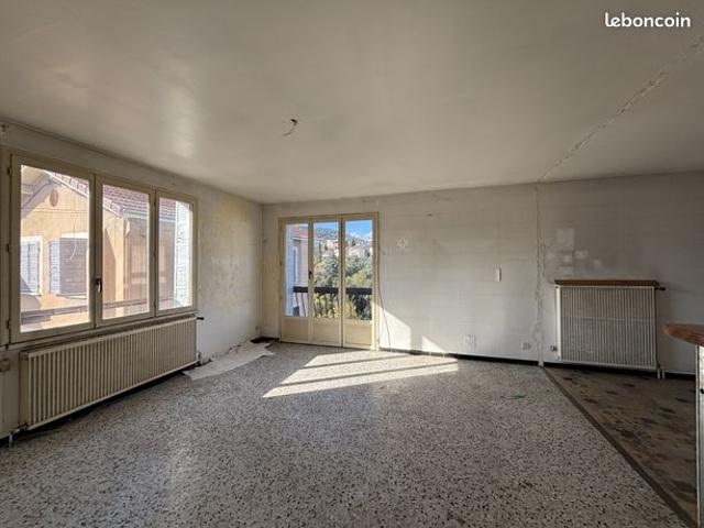 Appartement vente à Tournon-sur-Rhône, Annonay