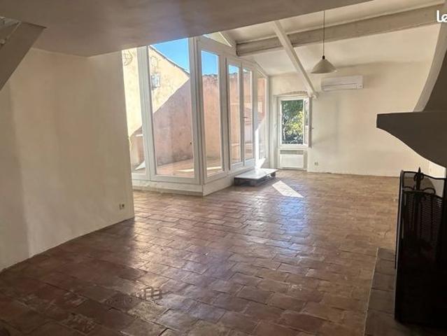Appartement vente à Aix-en-Provence, Lambesc