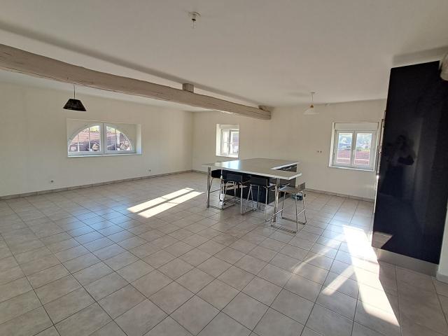 Appartement location à Champs-sur-Yonne, Yonne