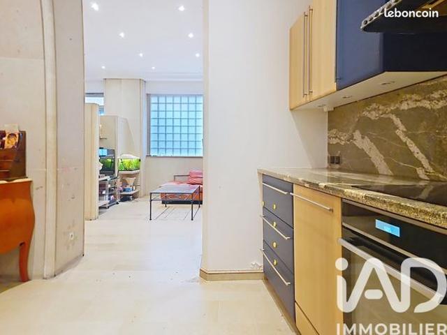 Appartement vente à Paris, Île-de-France