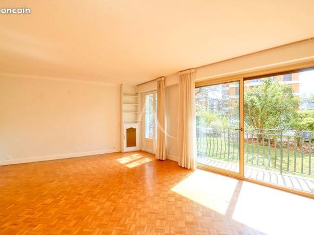 Appartement vente à Le Plessis-Robinson, Hauts-de-Seine