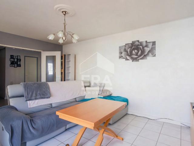 Appartement vente à Les Chênes, Beynes