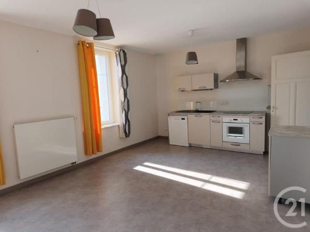 Appartement location à Neufchâteau, Vittel