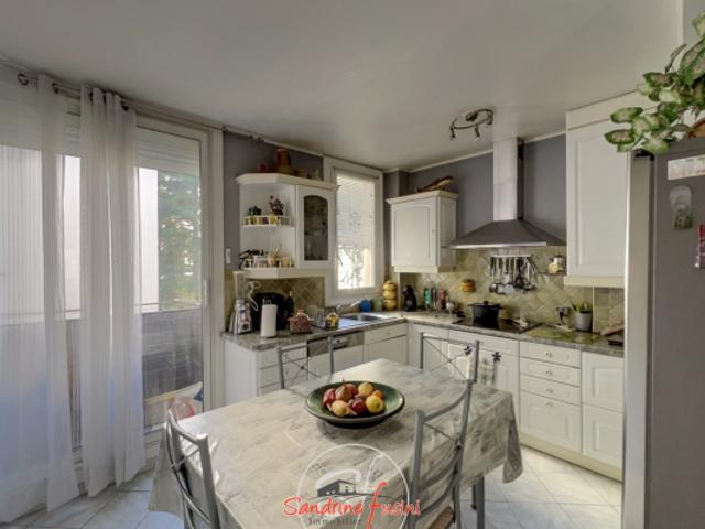Appartement vente à Grasse, Carros