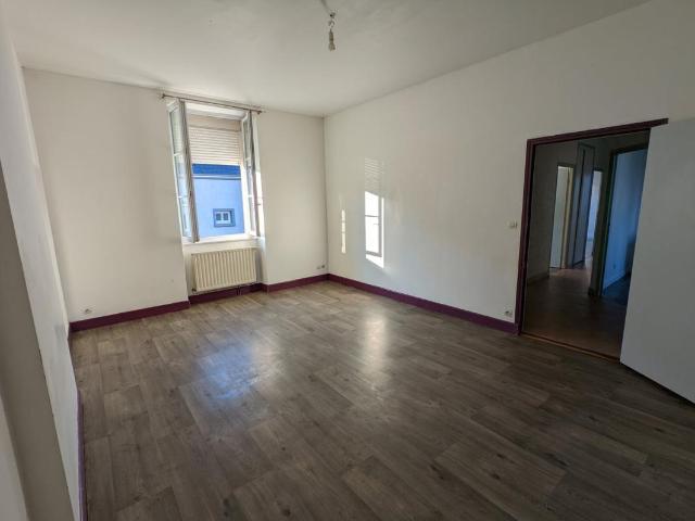 Appartement location à Autun, Génelard