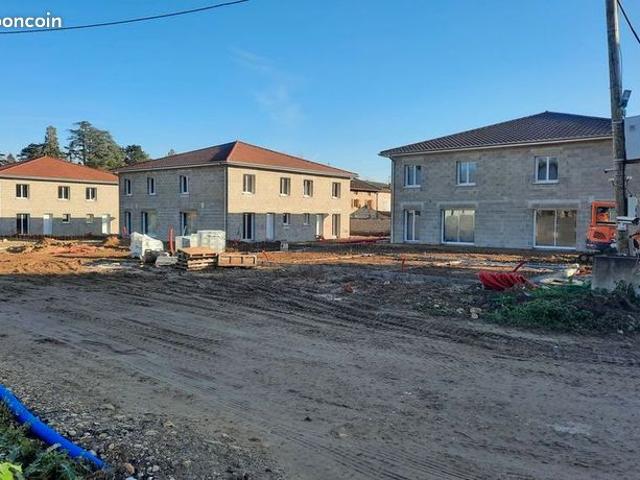 Appartement vente à La Tour-du-Pin, Vaulx-milieu