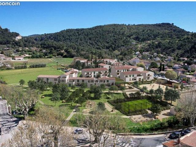 Appartement vente à Arrondissement de Toulon, Évenos