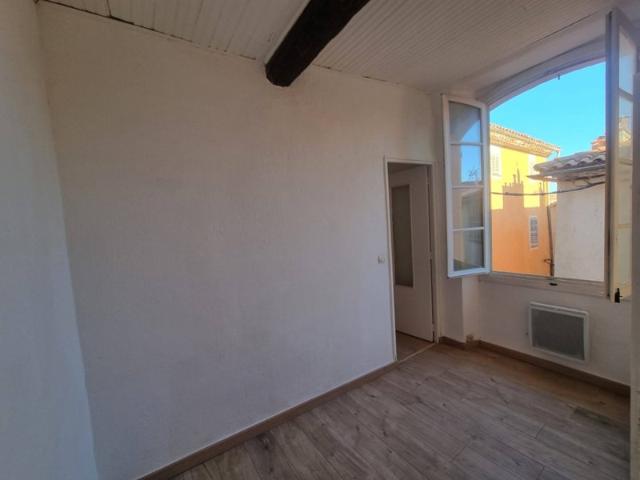 Appartement vente à Arrondissement de Toulon, Hyères