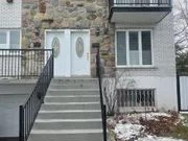 Apartment for rent in Brossard, Quebec