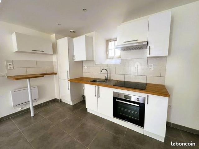 Appartement vente à Saint-Flour, Cantal