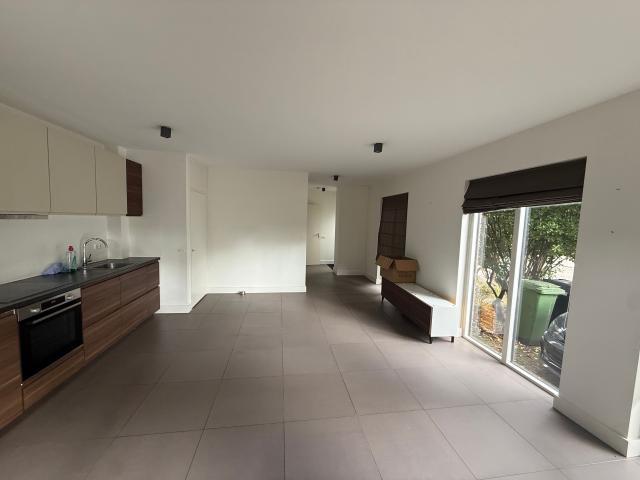 Appartement te huur in Nieuw-vennep, Noord Holland