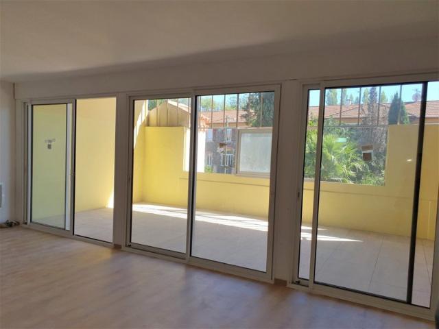 Appartement location à Béziers, Saint-thibéry
