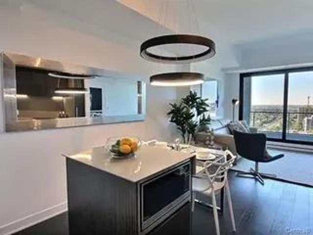 Apartment for rent in Ville-Marie, Montréal