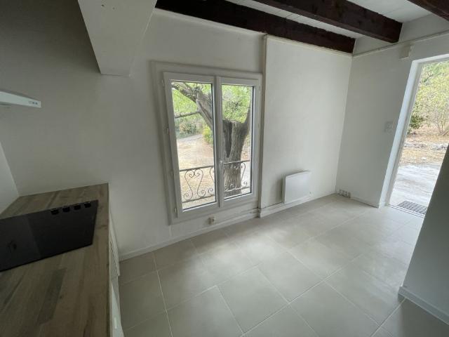 Maison location à Écusson, Nîmes