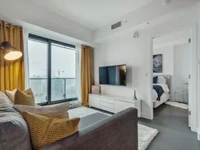 Apartment for rent in Ville-Marie, Montréal