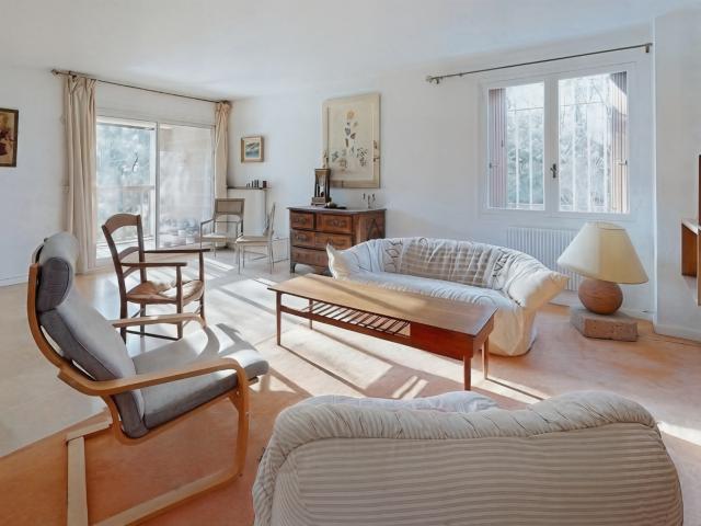 Appartement vente à Aix-en-Provence, Le Tholonet