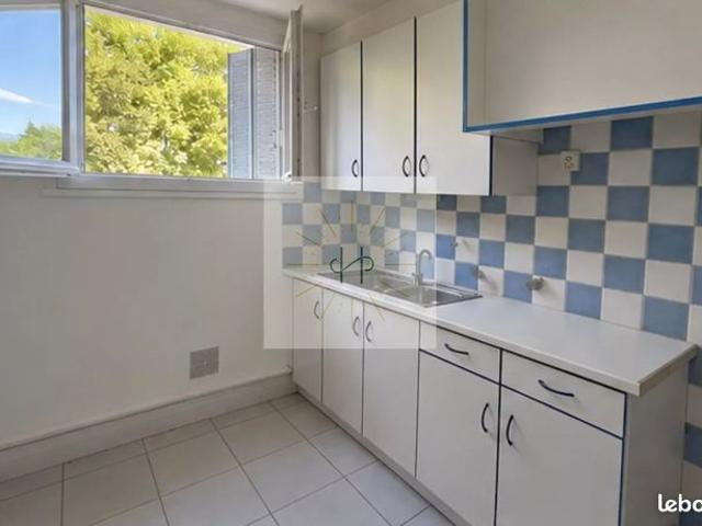 Appartement vente à Carpentras, Valréas