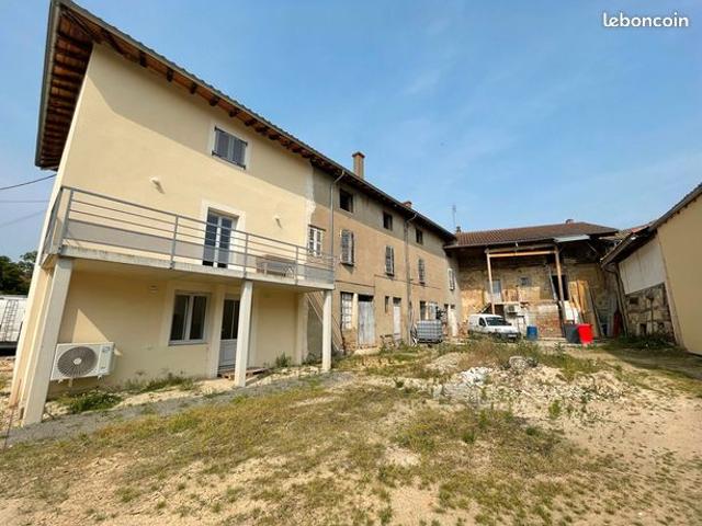 Appartement vente à Bourg-en-Bresse, Pont-de-veyle