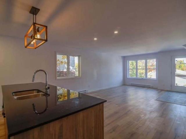 Apartment for rent in Laurentides, Quebec