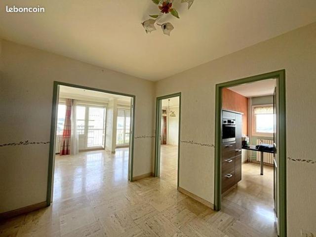 Appartement vente à Saint-Étienne, Saint-etienne