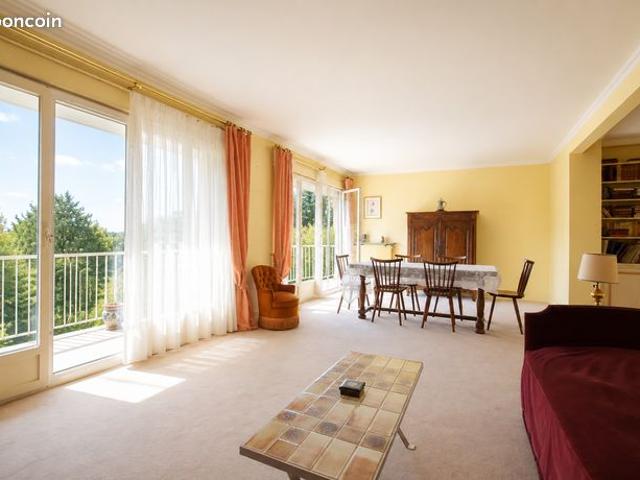 Appartement vente à Les Essarts-le-Roi, Yvelines