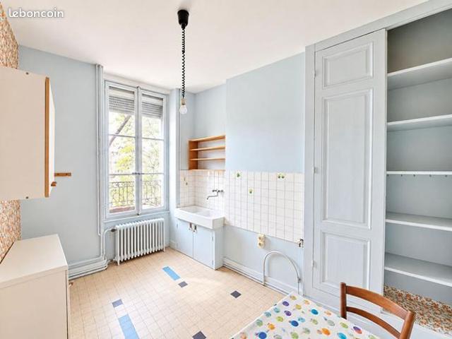 Appartement vente à Bourgoin-Jallieu, Isère