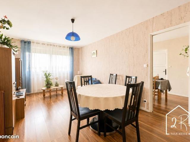 Appartement vente à Privas, Saint-priest