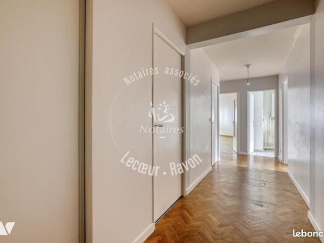Appartement vente à Rueil-Malmaison, Hauts-de-Seine
