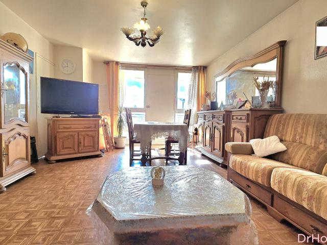 Appartement vente à Centre-Ville, La Courneuve