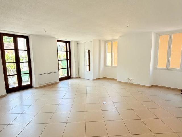 Appartement vente à Nice, Saint-sauveur-sur-tinée
