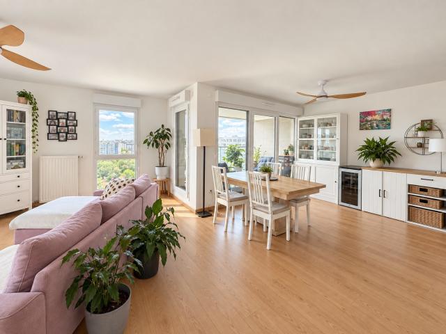 Appartement vente à Porte d'En Bas, Bagneux
