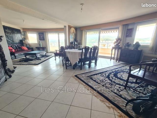 Appartement vente à Arrondissement de Toulon, Hyères