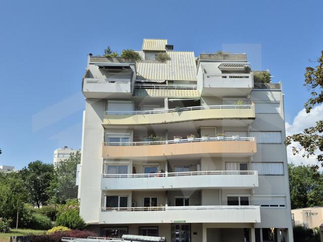 Appartement vente à Zone d'activités des Granges, Échirolles