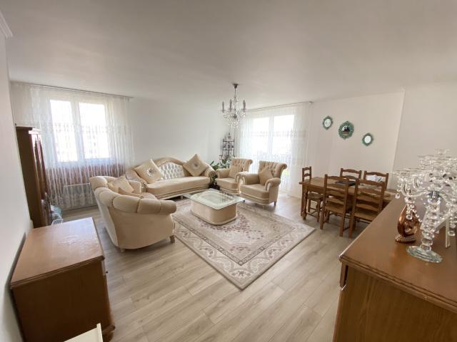 Appartement vente à Pyramides, Évry-Courcouronnes