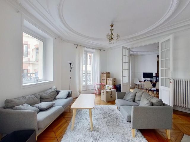 Appartement vente à Paris, Île-de-France