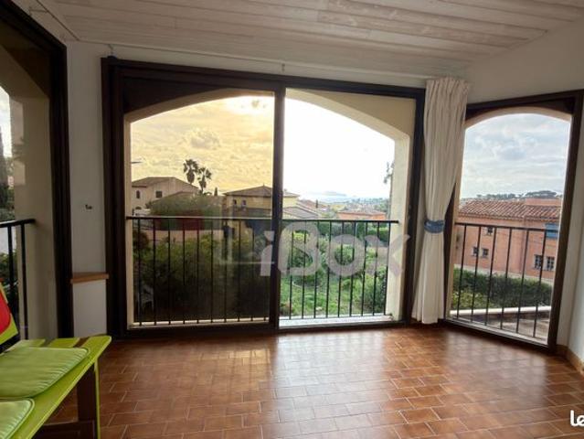 Appartement vente à Arrondissement de Toulon, Carqueiranne