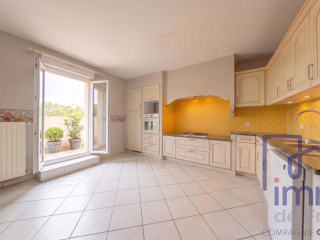 Appartement vente à Saint-Étienne, Saint-etienne