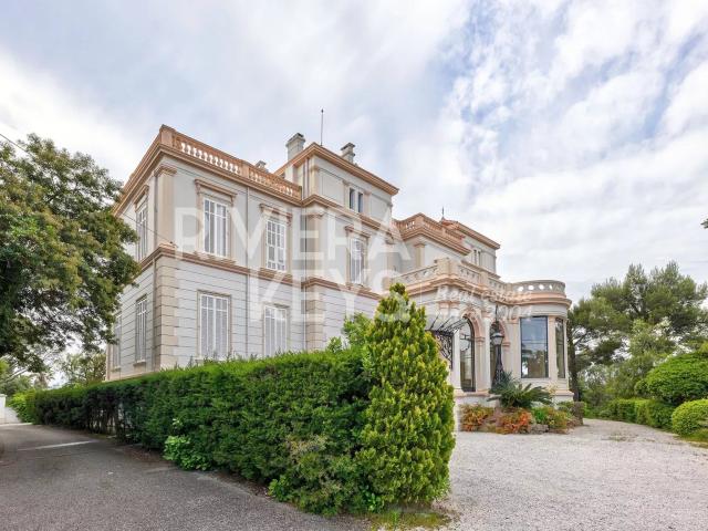 Appartement vente à Arrondissement de Draguignan, Saint-raphaël
