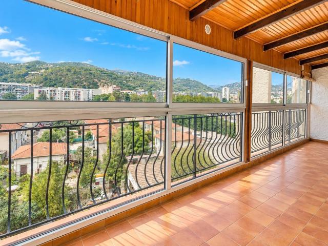 Appartement vente à Cité du Soleil, La Trinité