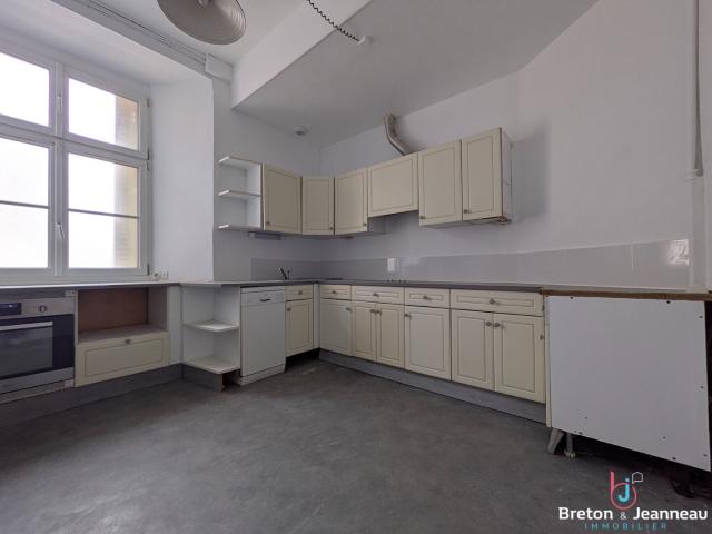 Appartement vente à Mayenne, Evron