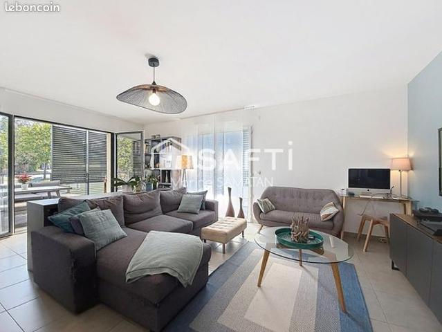 Appartement vente à Saint-Julien-en-Genevois, Feigères