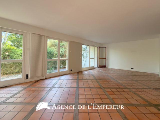 Appartement vente à Hameau de Bois Preau, Rueil-Malmaison