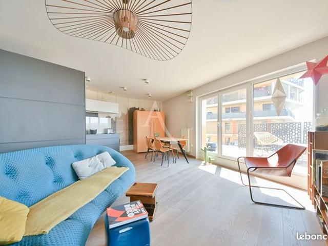 Appartement vente à Paris, Île-de-France