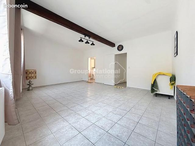 Appartement vente à Arles, Cabannes