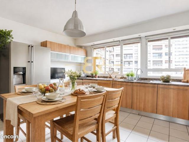 Appartement vente à Paris, Île-de-France