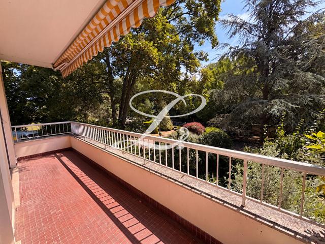 Appartement vente à Saint-Germain-en-Laye, Le Mesnil-le-roi