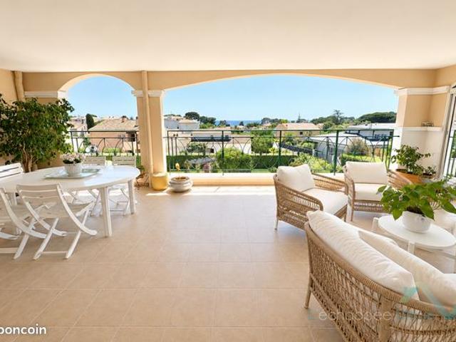 Appartement vente à Arrondissement de Toulon, Carqueiranne