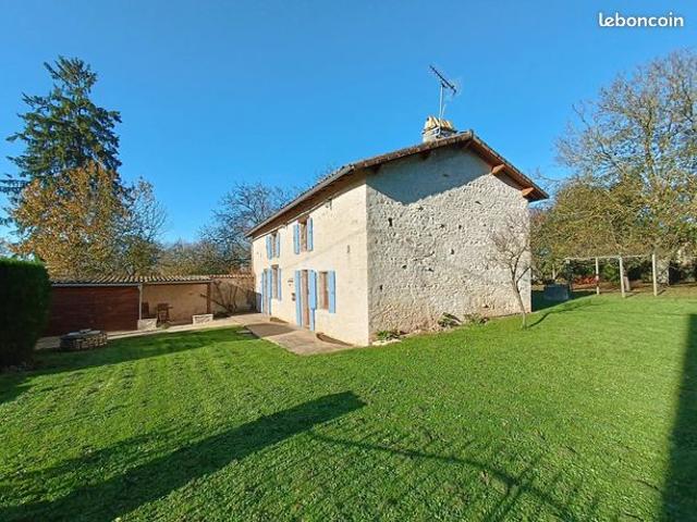 Appartement vente à Niort, Rom