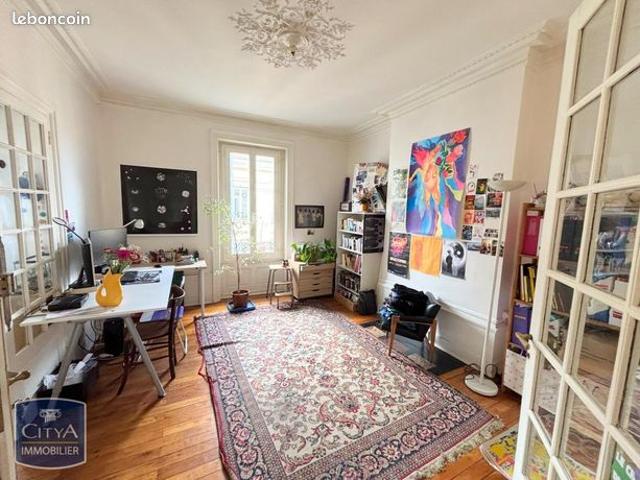 Appartement vente à Saint-Étienne, Saint-etienne