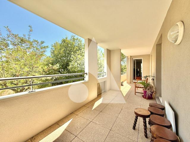 Appartement vente à Aix-en-Provence, Aix-en-provence